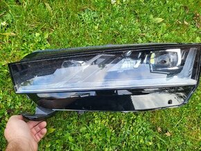 Škoda Octavia 4 levý led svetlomet 5E4 941 015 A