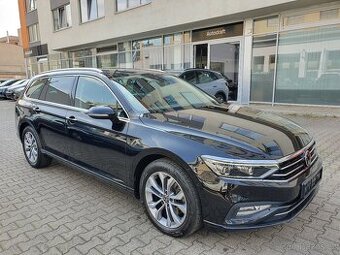 VW Passat B8 Variant Business 2.0TDI 110kW DSG 82tkm Matrix