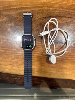 Apple Watch Ultra 2 – 49mm Titan – Skvělý stav