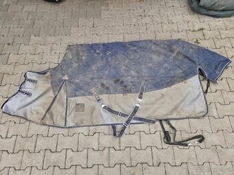 Výběhová deka 200g 145cm