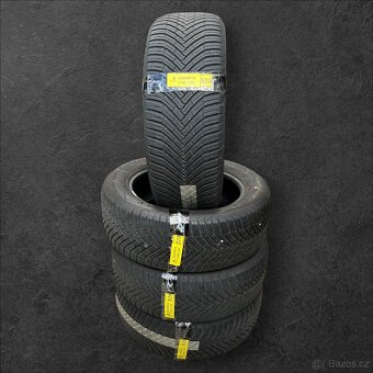 Zánovní celoroční pneumatiky Continental 235/55r18