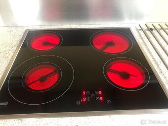Prodám sklokeramickou desku Zanussi