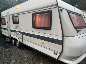 Karavan obytný přívěs Hobby