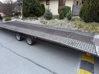 Ochranná síť k upevnění nákladu 3x7metru