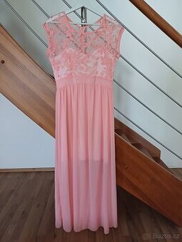 Dlouhé šaty