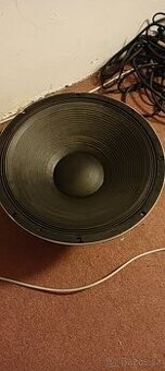 prodam reproduktory 18 palcove 600w8ohm