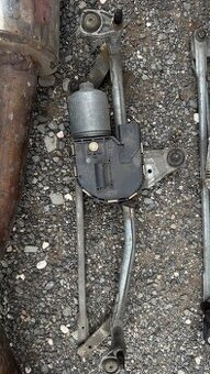 Mechanismus předních stěraču s motorkem 3C1 955 023 B