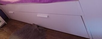 Zásuvky, šuplíky pod postel