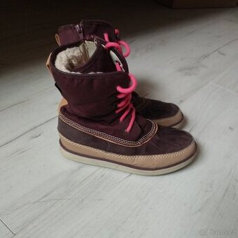 Zimní boty Clarks vel.34