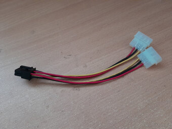 MOLEX 2x na 8 PIN REDUKCE KABEL IHNED K PRODEJI
