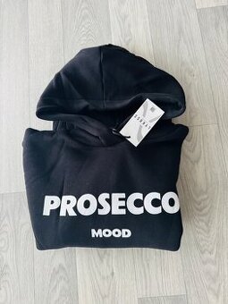 Teplá mikina s nápisem