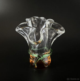 Váza 9 cm, hutní sklo René Roubíček Škrdlovice