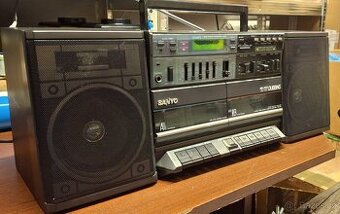 SANYO MW255L přenosné rádio s kazeťákem
