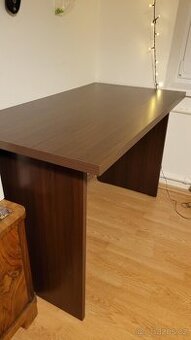 Nábytek a spotřebiče