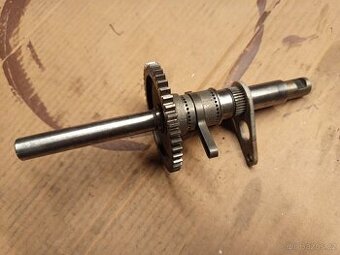 Stadion Jawetta Jaweta hřídel roztáčecí