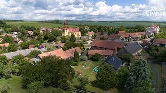 Starobylá chalupa v Běcharech