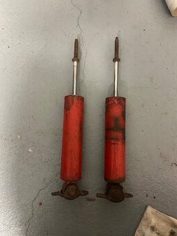 Škoda - přední plynové zavodní tlumiče Sachs