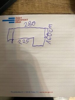 Sedačka a konferenční stolek