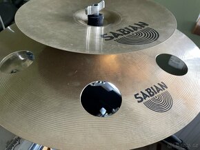 Prodám činel Sabian AAX O zone
