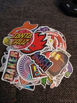 Značkové samolepky