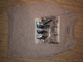 Tričko vlk s překlápěcími flitry