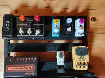 Pedalboard pro elektrickou kytaru