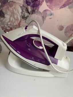 Žehlička a žehlicí prkno