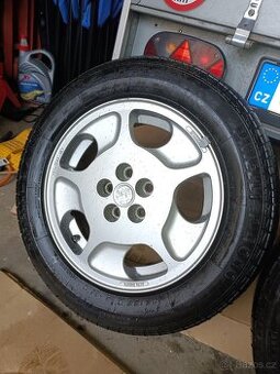 6j 15 H2 40 - původně ALFA Romeo Speedline