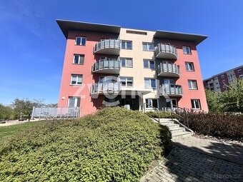 Pronájem bytu 2+1 52 m², Zlín, ev.č. 00012