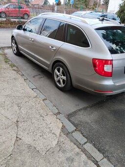 Superb 1.6 2012r.v. - 1