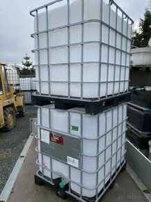 IBC kontejner , nádrž na 1000 l, 6 kusu