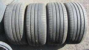 Letní pneu 275/45/19 Dunlop