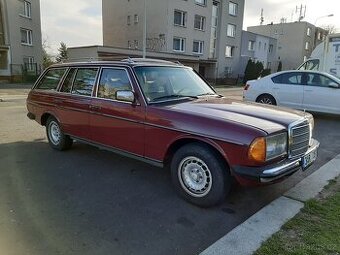 MB W123 240TD kombi
