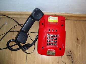 Stolni telefon