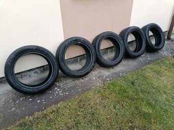 235/50/19 Pirelli Scorpion verde letní
