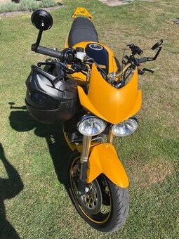 Triumph Speed Triple 1050