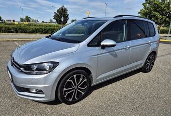 VW TOURAN TDI 2016 MANUÁL VÝHŘEV ADAPT. TEMPOMAT TAŽNÉ ALU