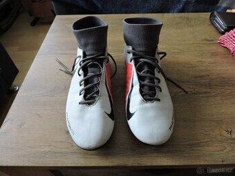 Kopačky nike vel. 46