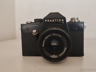 Fotoaparát Praktica L