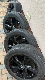 Alu kola+pneu 7x18" 5x114,3 R18 ET35-Toyota RAV4