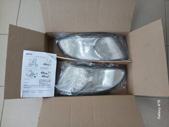 Prodám komplet – přední blinkry Saab 9-3, 900