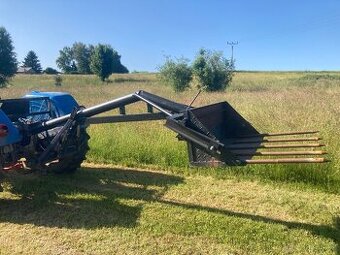 Nakladač za traktor