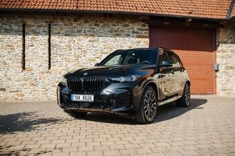 BMW X5 xDrive30d G05, najeto pouze 9tis. km, DPH