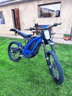 Sur-ron Light Bee L1 elektro motorka s SPZ