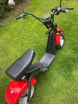 Nitro scooters Futura 2000 W , elektrokolobežka / chopper