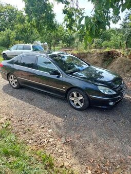 Peugeot 607