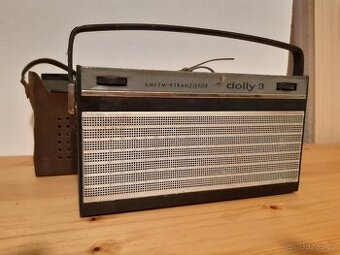 Staré rádio Dolly 3