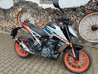 KTM 125 DUKE - najeto 2694km