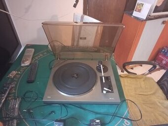 Prodej gramofonu NC 300 hifi