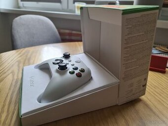 Ovladač Wireless Controller Robot white